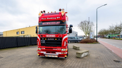 20260201-Tom-Holding-00024